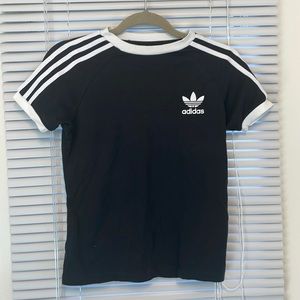 Womens Adidas shirt size small